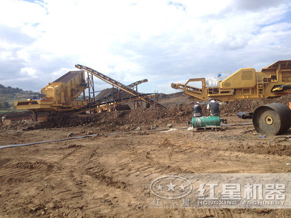 新型車載移動式碎石機處理建筑垃圾現(xiàn)場