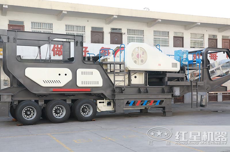 移動式碎石破碎機(jī)圖片